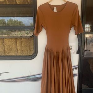 VINTAGE Norma Kamali pleated dress